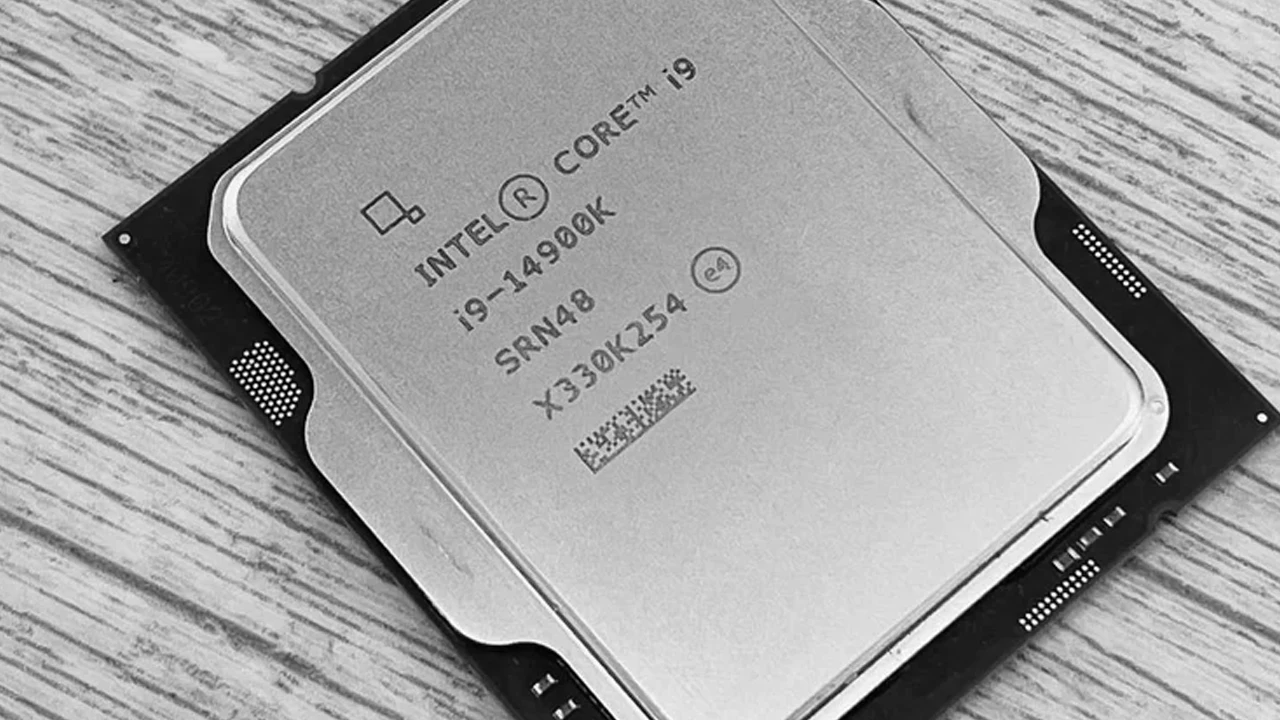 Maliyetler ve yoğun talep Intel’i vurdu: Core Ultra Plus ve Xeon işlemcilere zam geliyor