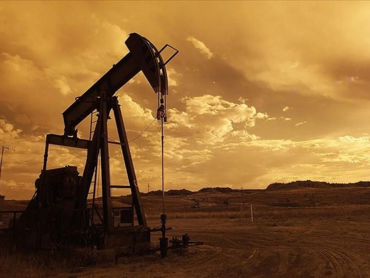 Brent petrolün varili 90 doların altını gördü