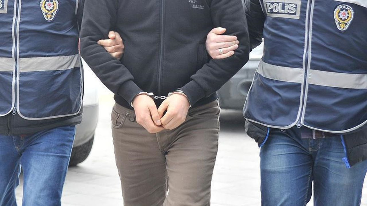 'Rüşvet' soruşturması: Manisa'da 2 gözaltı