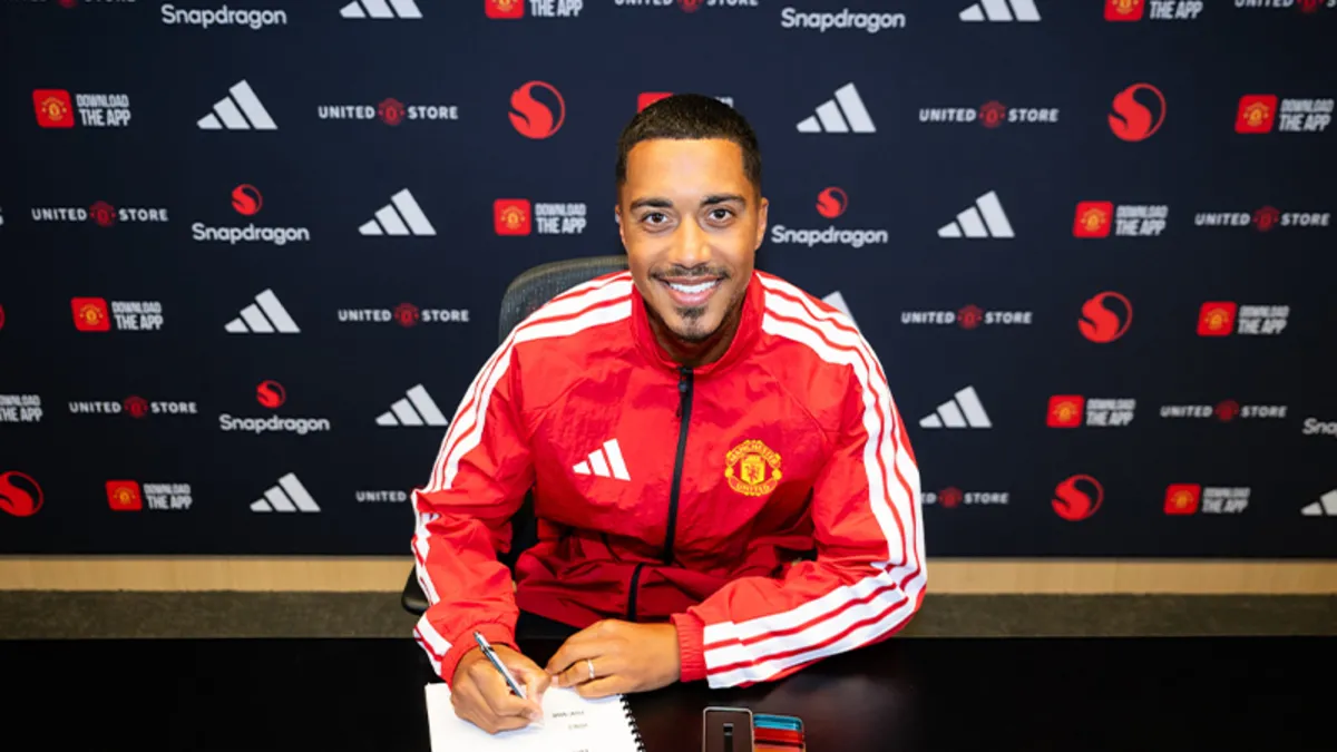 Youri Tielemans, Manchester United'a imza attı!