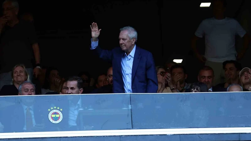 Aziz Yıldırım devreye girdi: Genç yıldız Fenerbahçe için yeniden İstanbul'a geldi