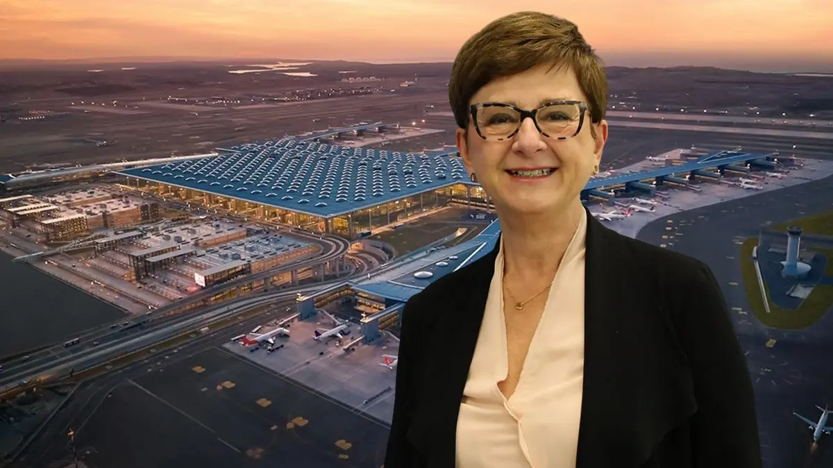 Övgü dolu sözlerle anlattı: Türkiye küresel merkez haline geldi