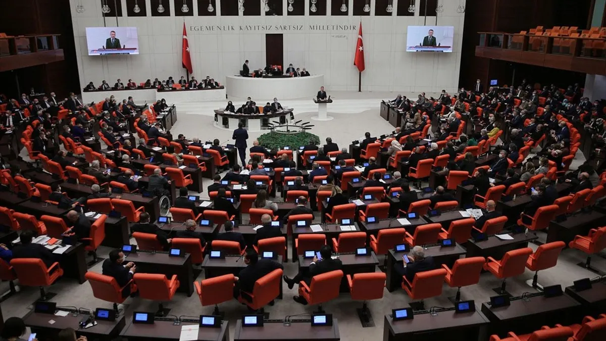 Ali Mahir Başarır'ın da aralarında olduğu 10 vekilin dokunulmazlık dosyası TBMM'ye sunuldu