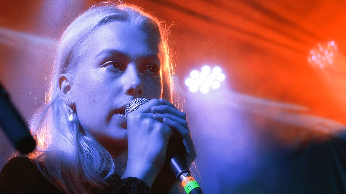 Phoebe Bridgers etkisi: Avrupalılar telefonsuz turneye hazır mı
