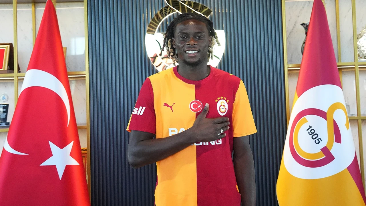 Ugochukwu resmen Galatasaray'da: Transferin maliyeti açıklandı