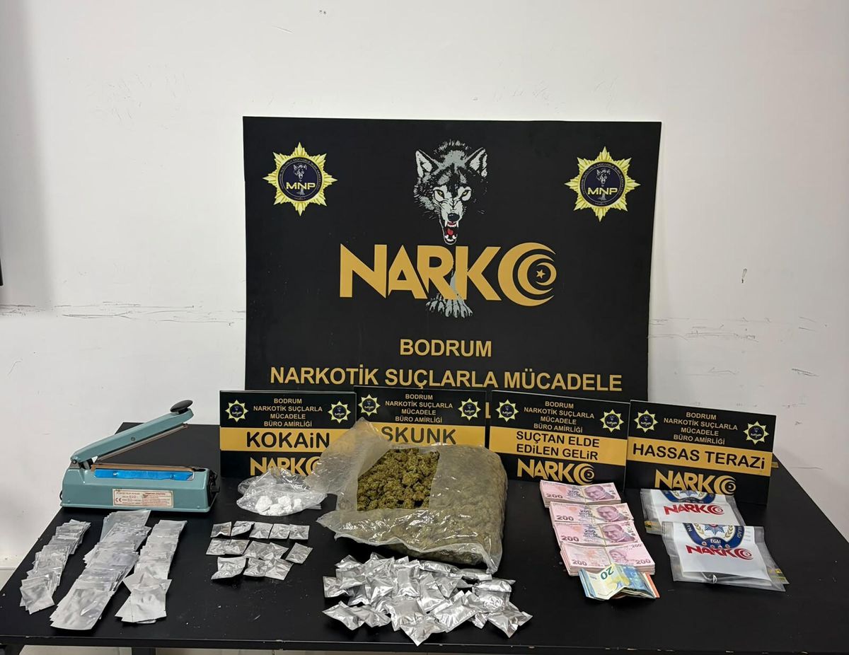 Bodrum'da uyuşturucu operasyonu: 4 gözaltı, 900 gram skunk ele geçirildi
