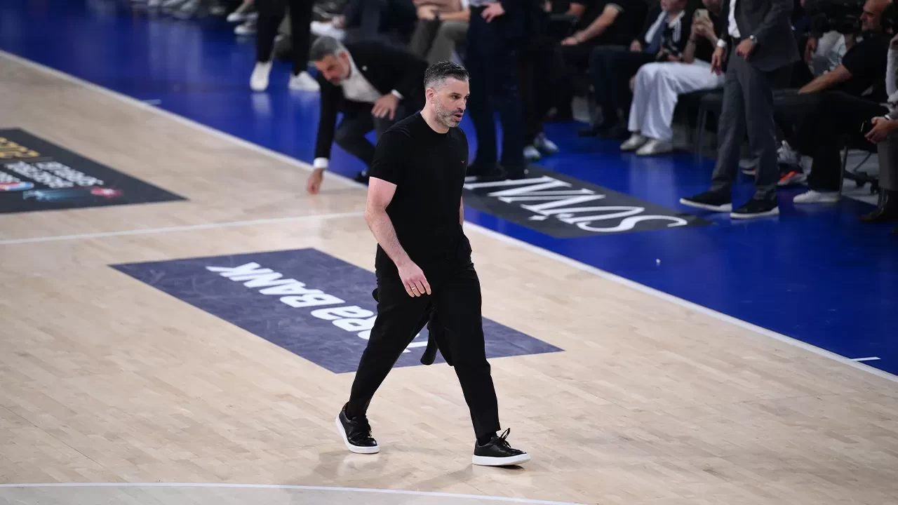 Türkiye Basketbol Federasyonu'ndan Beşiktaş ve Dusan Alimpijevic'e ceza!