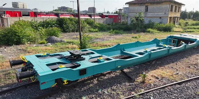 Kara yolu ile demir yolunu buluşturan proje: Bu yıl 100 tane üretilecek!