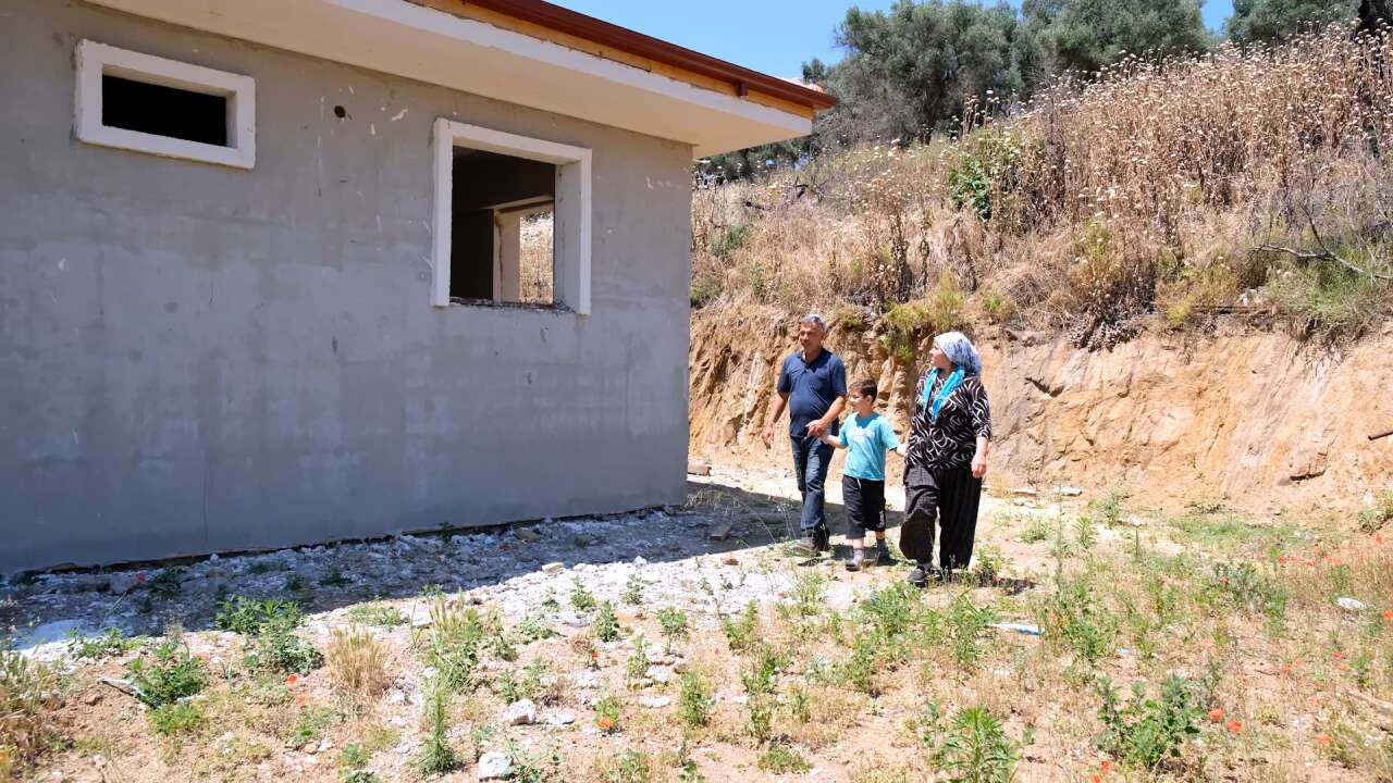 Bakan Kurum’dan anlamlı paylaşım: Yakında Üzümlü Köyü’ne, Muzaffer’in yeni evine misafir olacağım