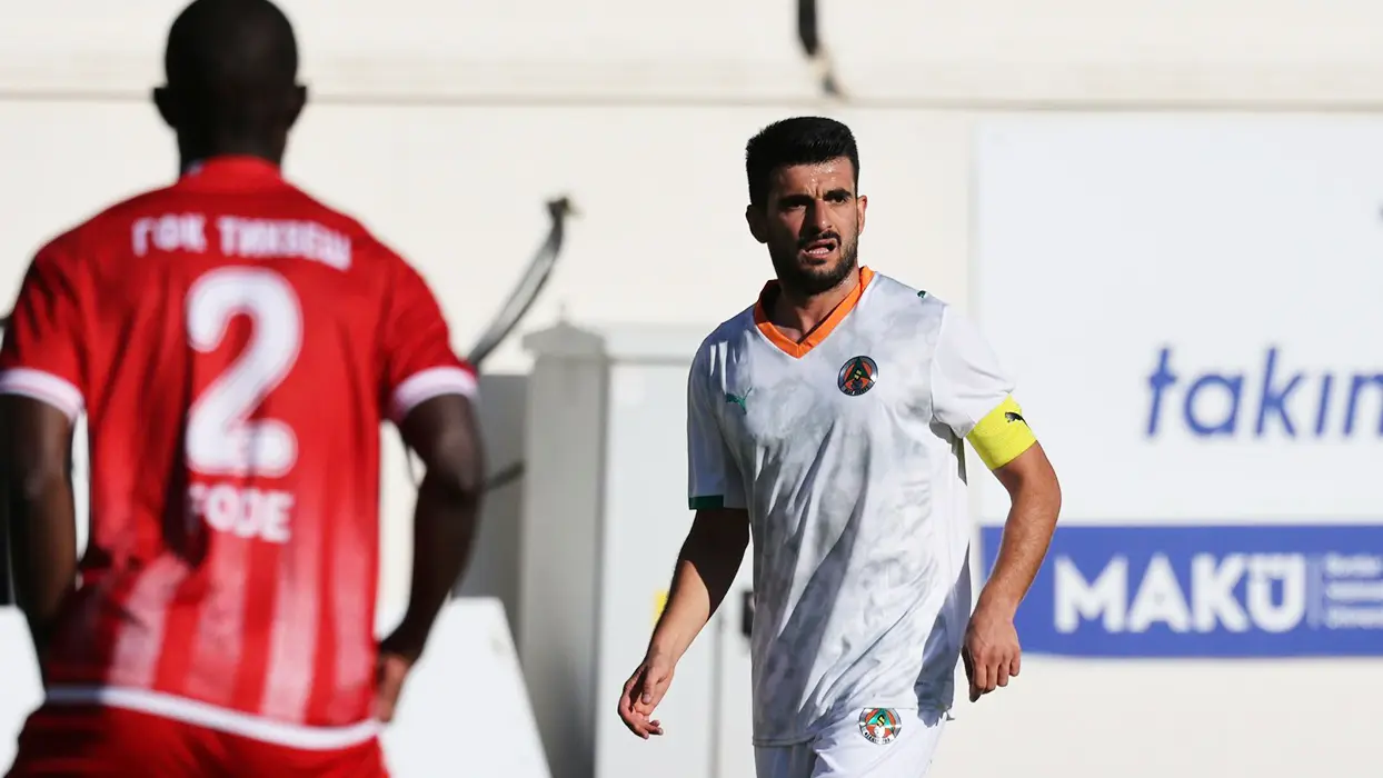 Alanyaspor, hazırlık maçında Tikves ile berabere kaldı