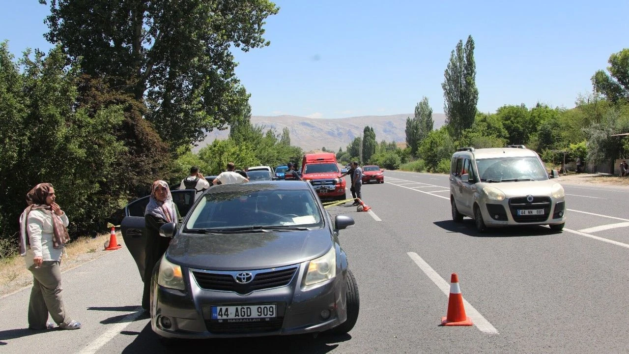 Faciaya dönüşen kaza! Aynı aileden 2 kişi hayatını kaybetti