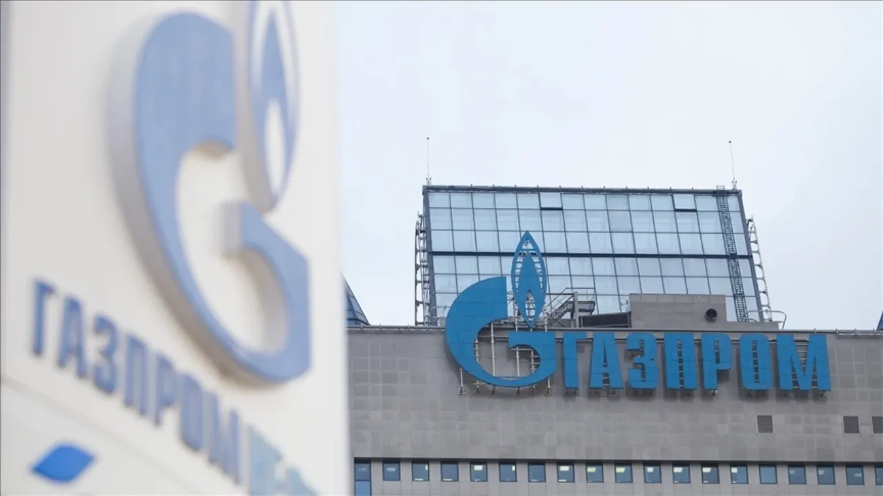 Gazprom hisseleri 17 yılın en düşük seviyesine geriledi