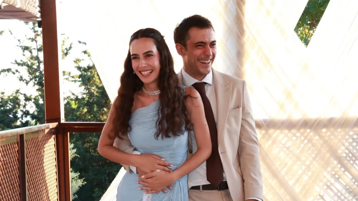 Doğaç Yıldız ve Başak Çoruh nişanlandı