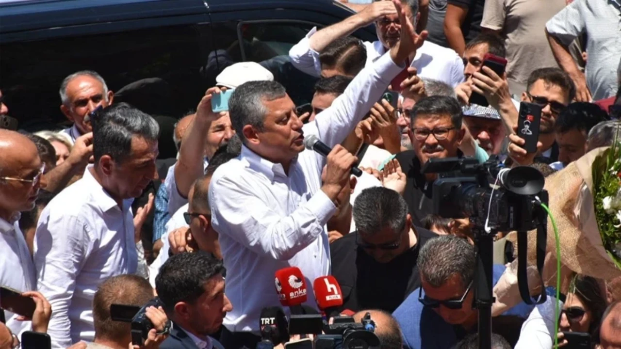 Özgür Özel, AK Parti’nin kalesinde Erdoğan'a seslendi! ‘Cesaretin varsa çık…’