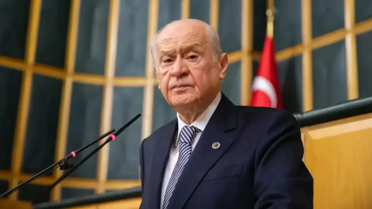 Bahçeli: "15 Temmuz’u doğru okumak geleceği korumak için milli mecburiyettir"