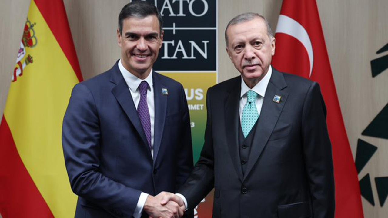 Cumhurbaşkanı Erdoğan'dan İspanya Başbakanı Sánchez'e tebrik telefonu: Gazze'deki sevinç çok değerli
