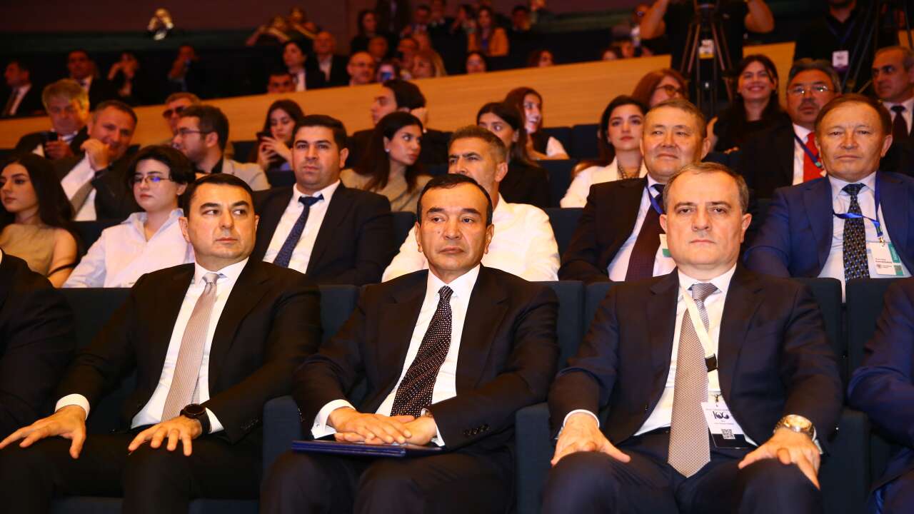Bakü'de Türk dünyası buluşması! Türkoloji Kurultayı'nın 100. yılı coşkuyla kutlanıyor