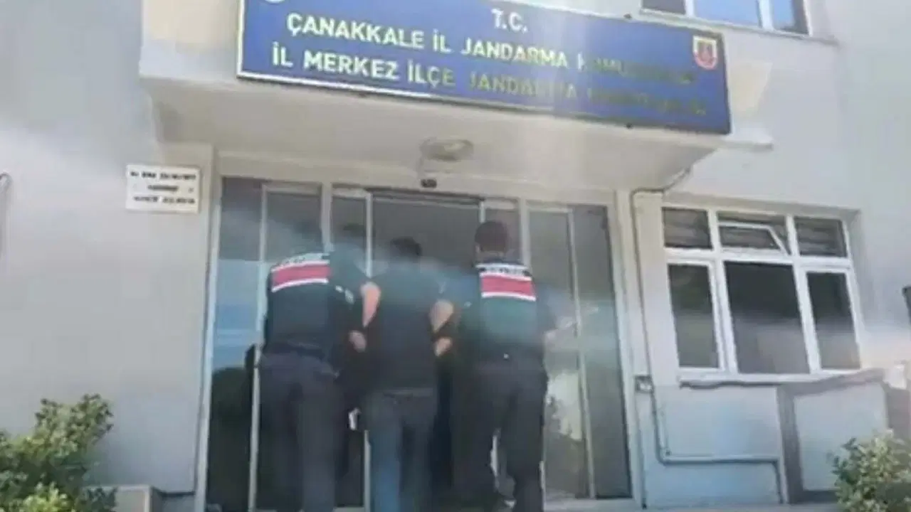 Yer: Çanakkale... Otomobiliyle ters şeritte ilerledi: Gözaltına alındı