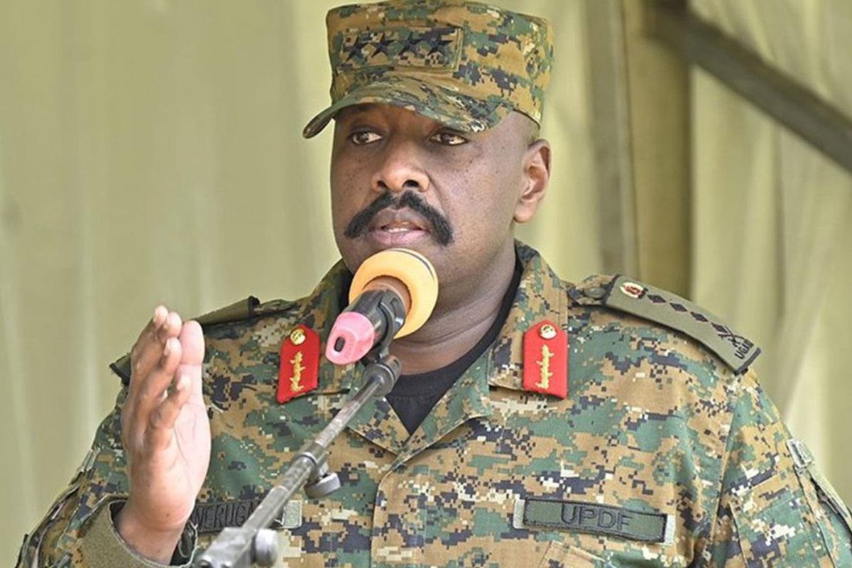 Ugandalı general "Özgür basına inanmıyorum" deyip, ülkenin en büyük iki medya kuruluşunu kapattı