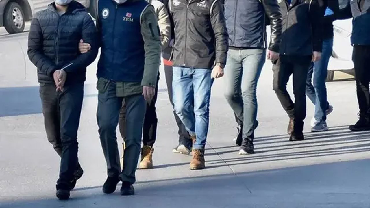 Eskişehir merkezli dolandırıcılık operasyonu: 10 tutuklama