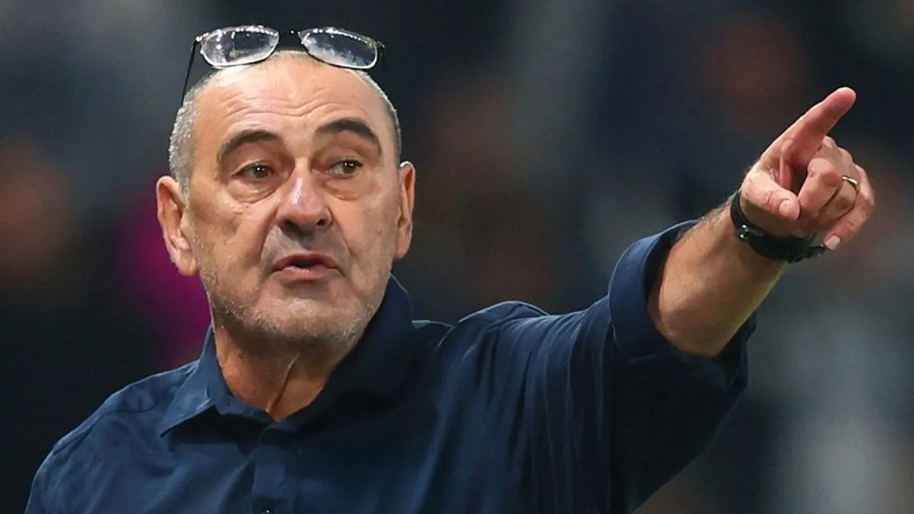 Maurizio Sarri sözleşmeyi imzaladı