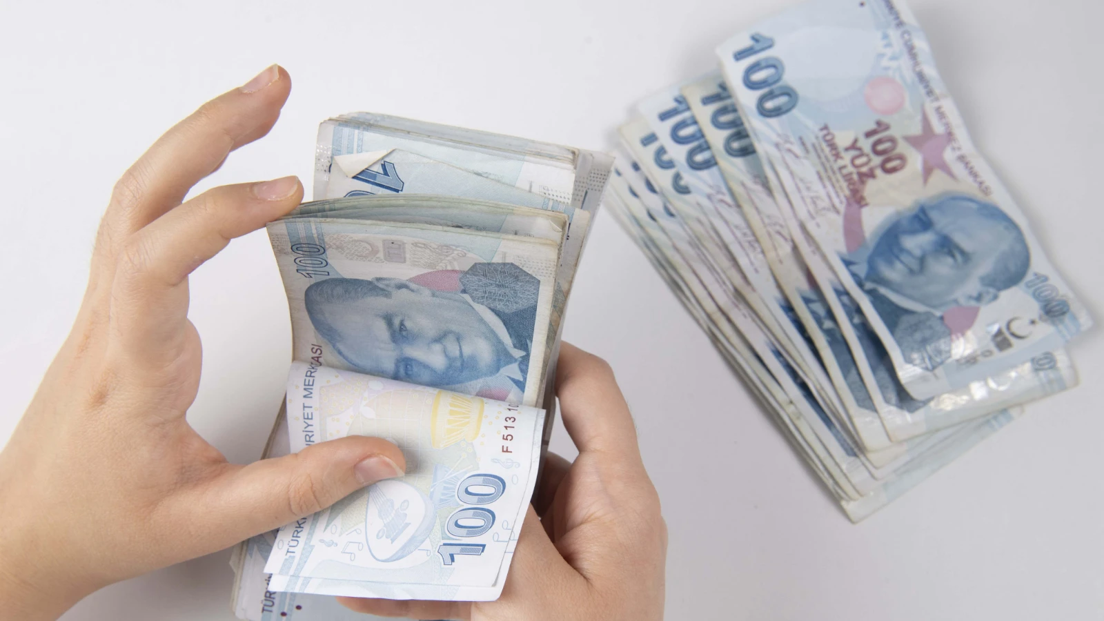 KKM bakiyesindeki düşüş yavaşta olsa sürüyor
