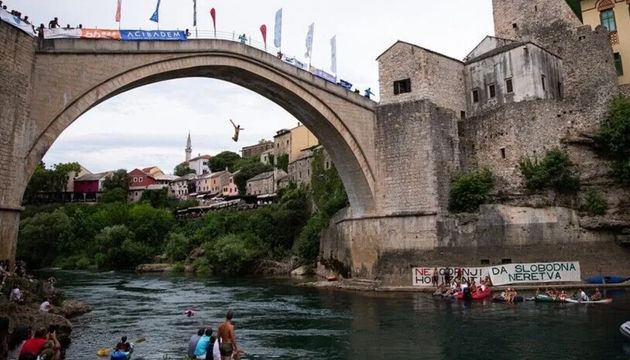Mostar'da tarihi atlayış heyecanı