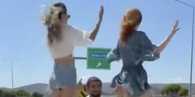 Trafikteki bu şımarık görüntülere soruşturma başlatıldı