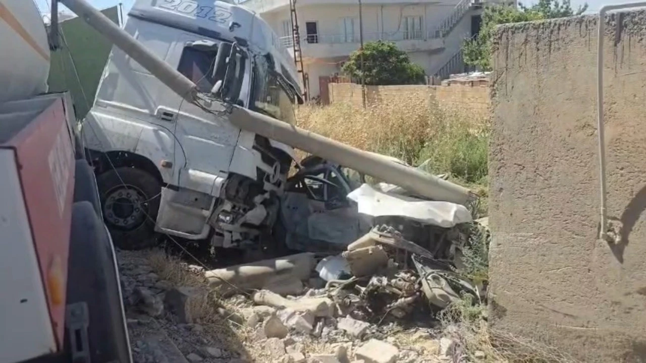 Tanker otomobili sürükledi: 1 ölü