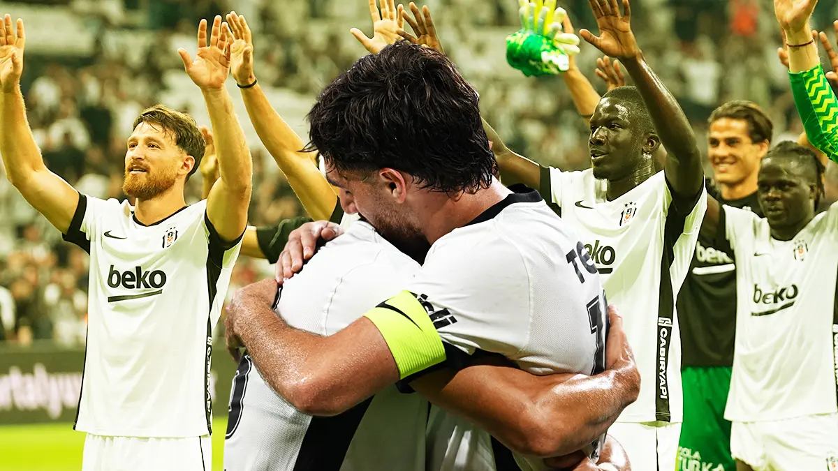 Beşiktaş-Midtjylland maçı manşetlerde! Danimarka'da herkes aynı yorumu yaptı