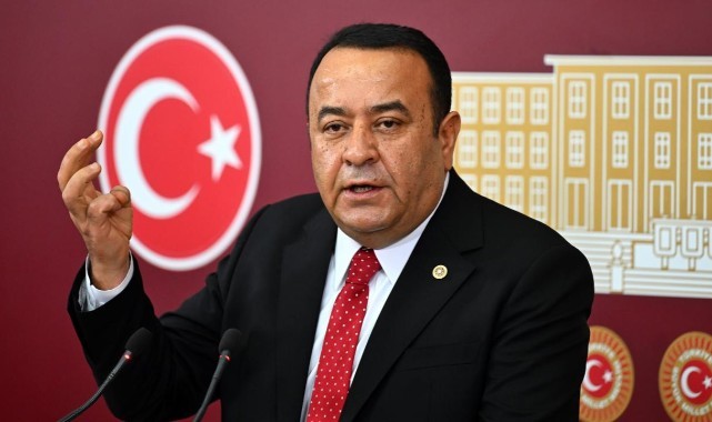 CHP'de bir istifa daha!