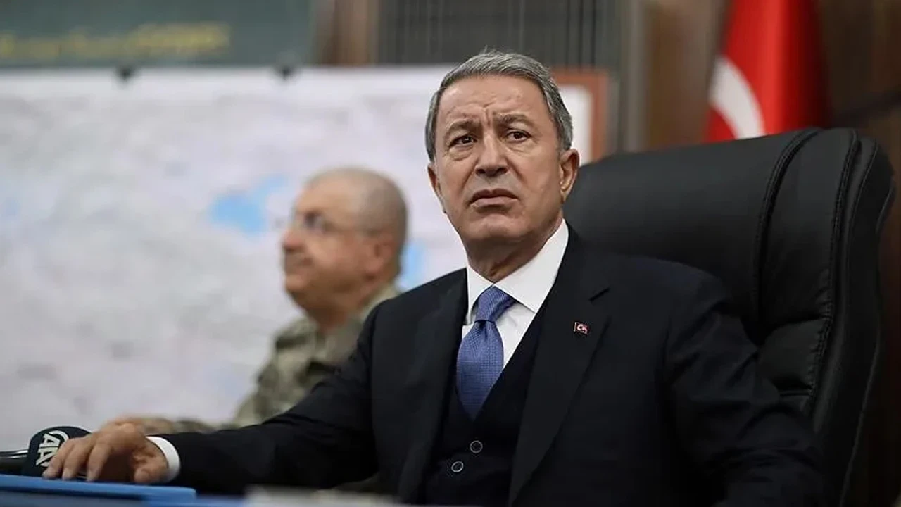 Yunan Askerinin Skandal İtirafı Sonrası Hulusi Akar'dan Sert Tepki: 'Rüzgar Eken Fırtına Biçer'
