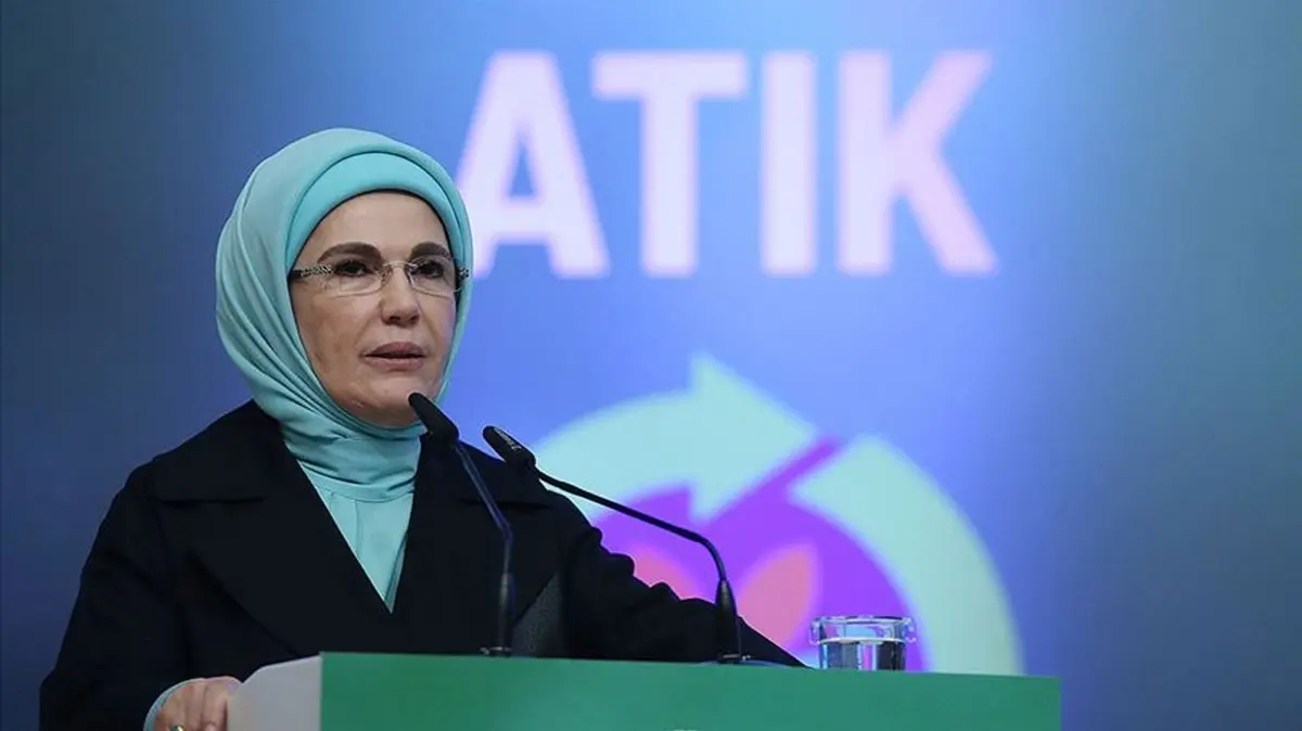 COP31 yolunda tarihi kilometre taşı: Emine Erdoğan Sıfır Atık Forumu'nda konuştu