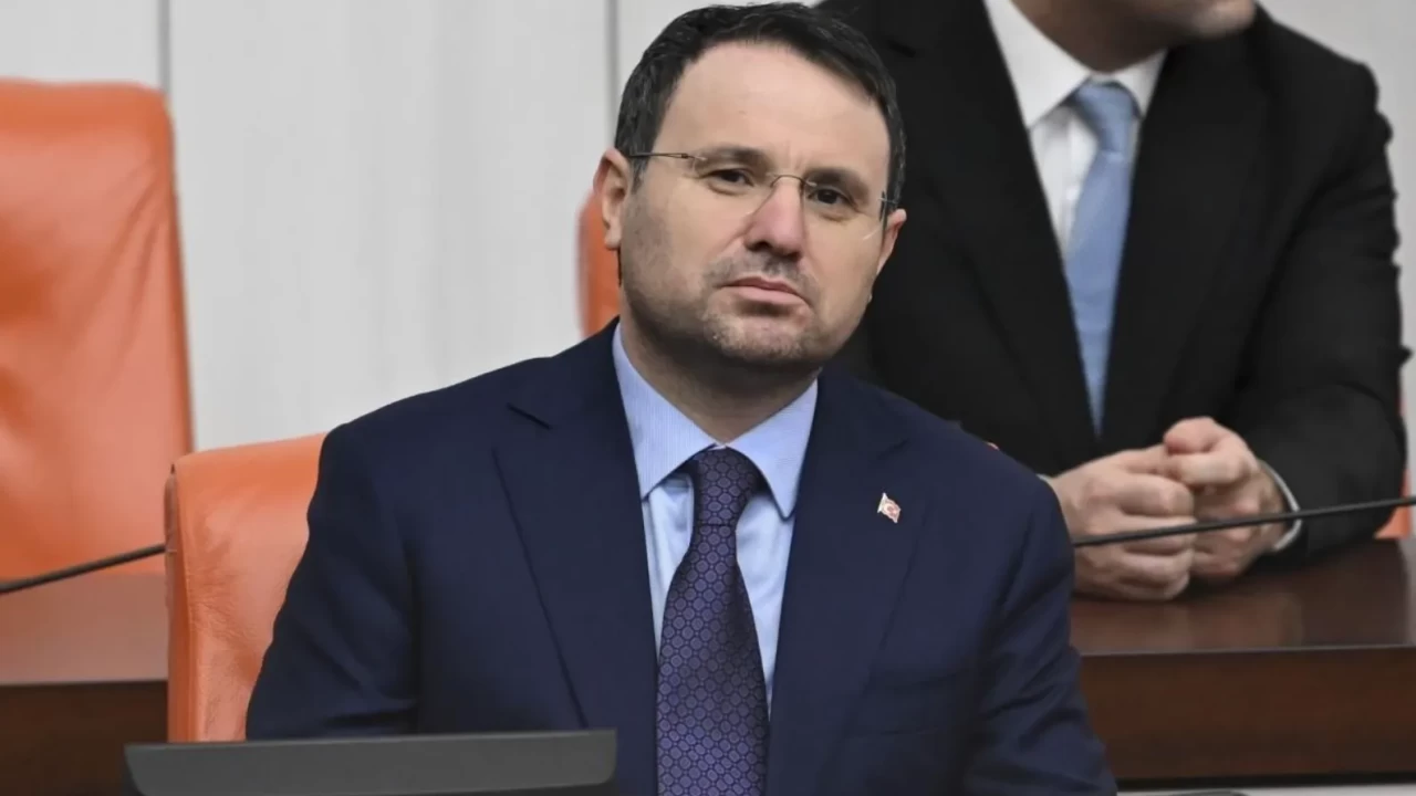 Bakan Gürlek'ten net mesaj: Suç yapılarına nefes aldırmayacağız