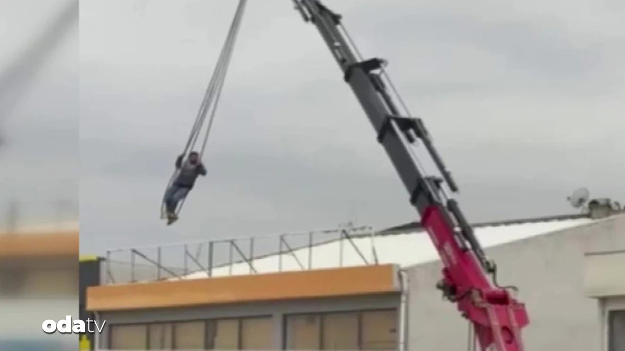Ankara'da bir kişi vinçte sallandı
