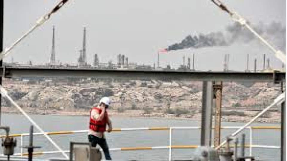 Petrolde sert düşüş: Hürmüz’de sevkiyatlar normalleşmeye başladı