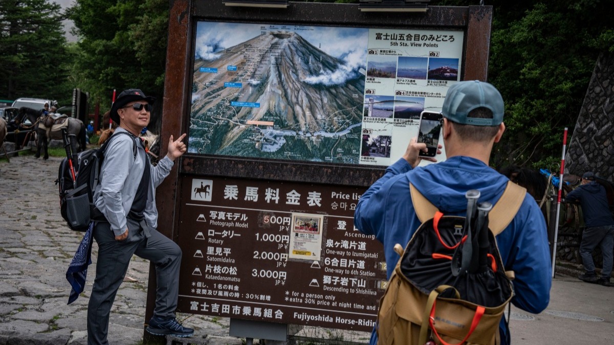 Fuji Dağı'nda trajedi ve mucize aynı gün yaşandı