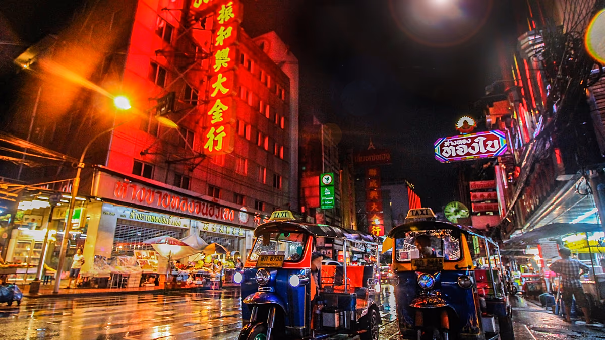 İran’daki çatışma Güneydoğu Asya'nın yaz turizmini tehdit ediyor