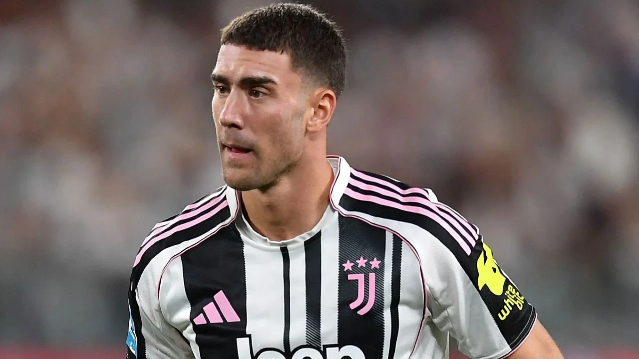 Transferde Beşiktaş'ı şoke eden karar! Dusan Vlahovic'ten gizli plan: Haber gönderdi