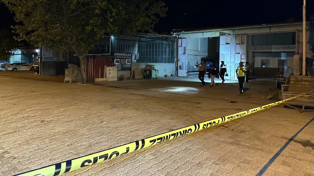 Uşak'ta esnaflar arasında çıkan tartışma kanlı bitti: 13 yaralı