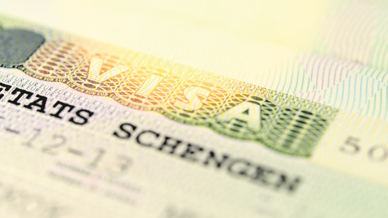 AB'den yeni Schengen sistemine dair açıklama: Her şeyin tekrar normale dönmesi en az 2 yıl sürebilir
