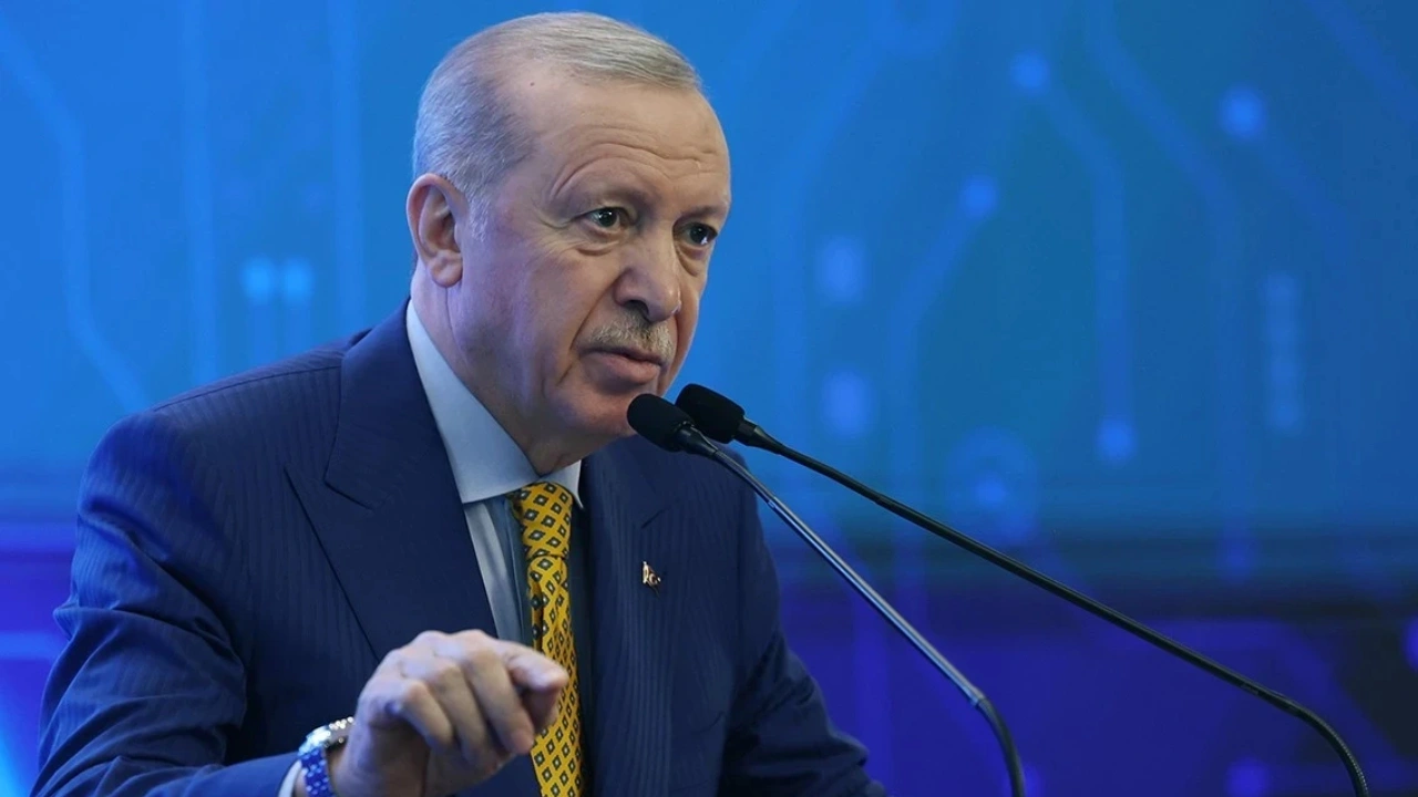 Erdoğan'a sunulan anket ortaya çıktı: AKP'liler "Şimdiye kadar gördüğümüz en büyük öfke" dedi