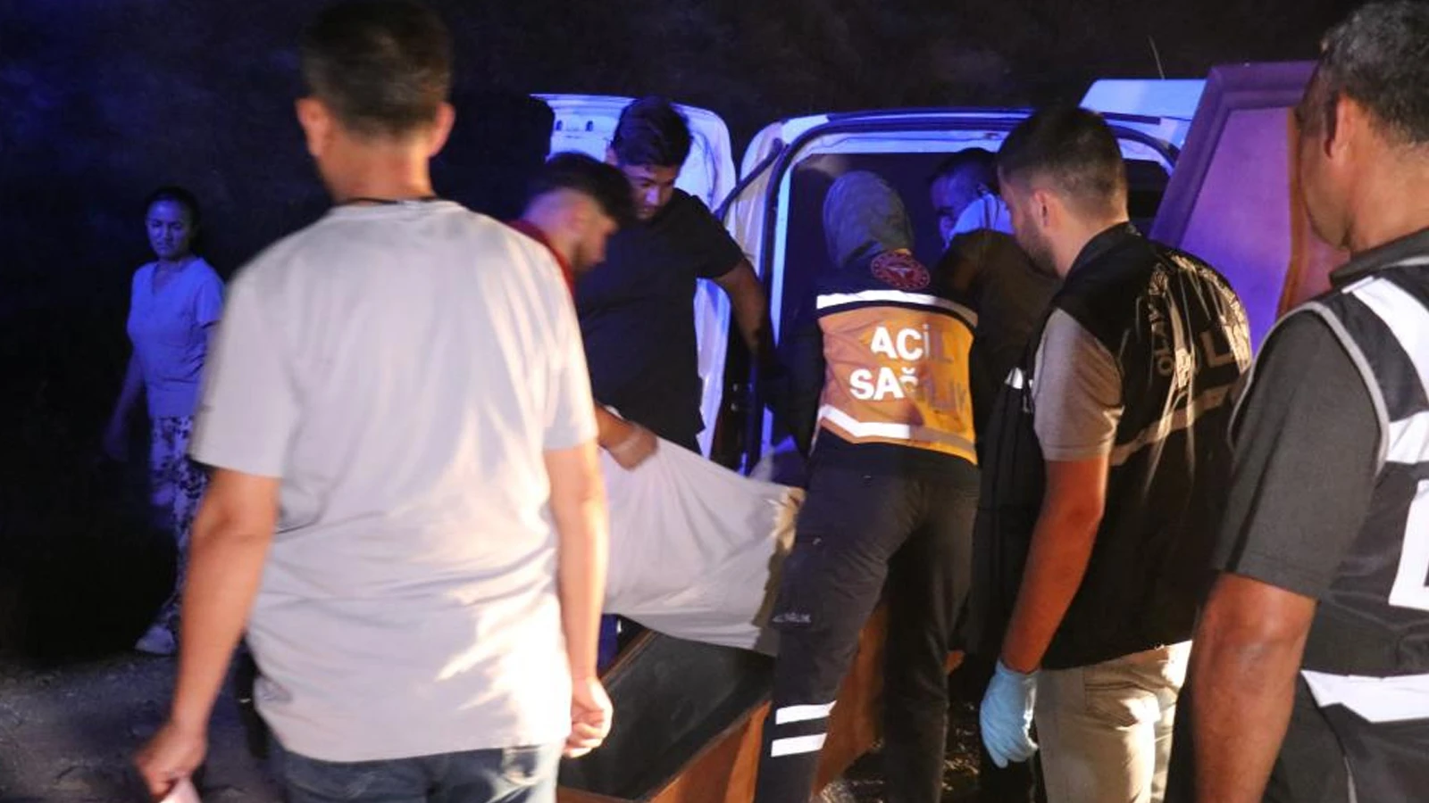 Denizli'de silahlı kavga: 1 ölü, 3 yaralı