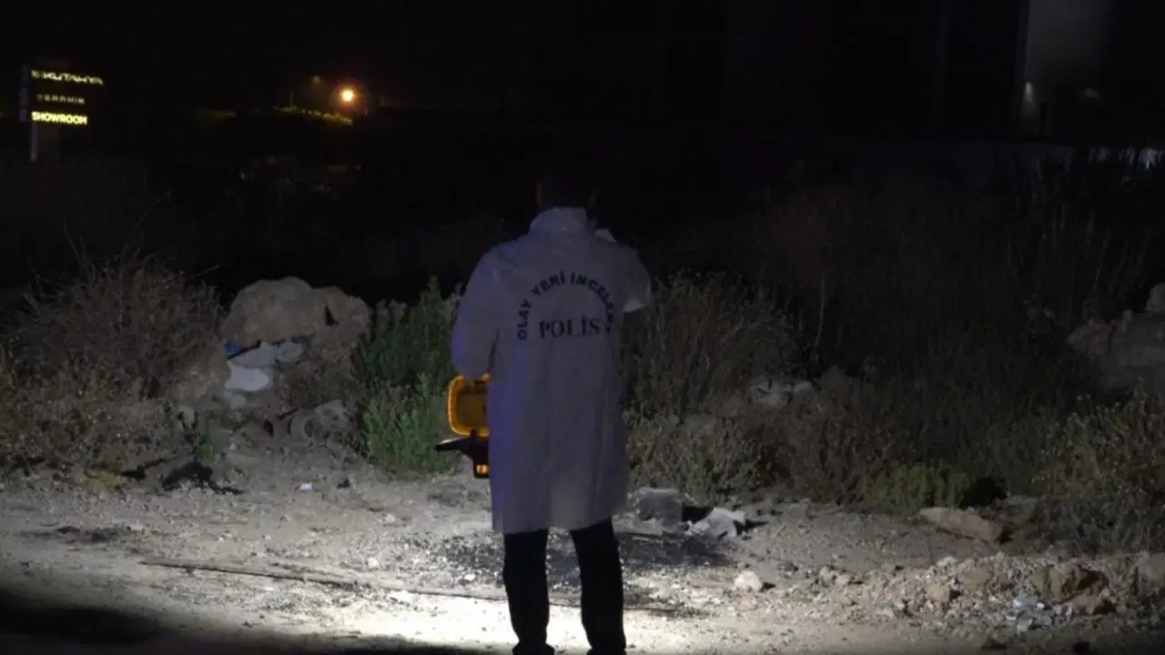 Cezaevinden izinli çıkan erkek, boş arazide ölü bulundu
