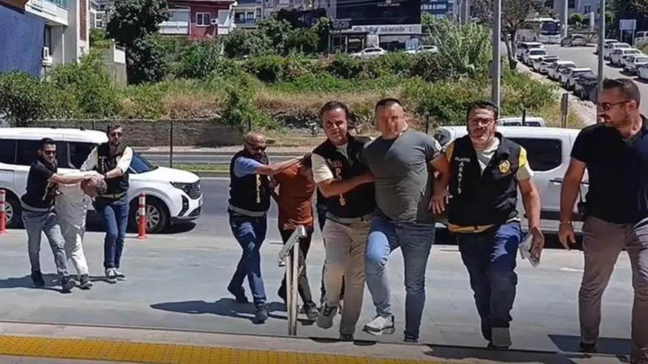 Antalya'da vahşet: Husumetlisi tarafından pompalı tüfekle öldürüldü