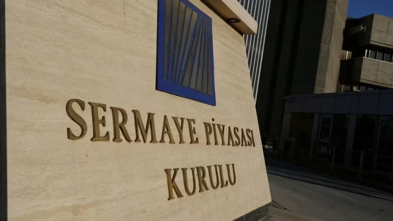 SPK’dan karar: 2 kişiye geçici işlem yasağı