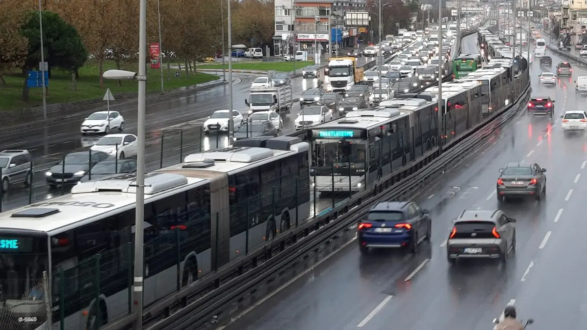 İBB'den zam üstüne zam! Toplu ulaşımda yeni oran belli oldu