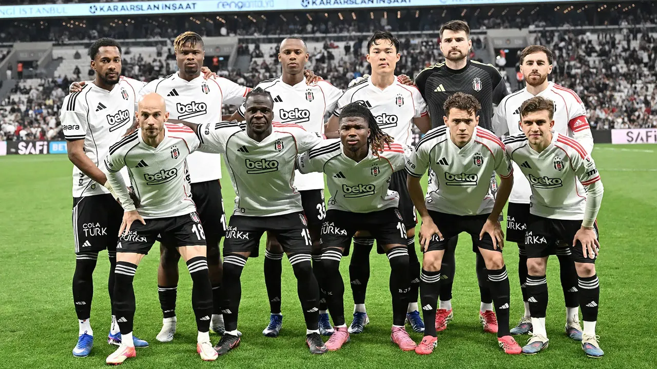Beşiktaş'tan ayrılıp BAE'ye transfer oldu
