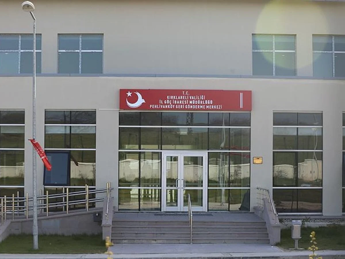 Edirne ve Kırklareli'de 14 düzensiz göçmen yakalandı
