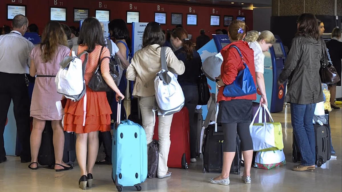 Avrupa’da tatil kuyruğu: Giriş-Çıkış Sistemi yolcuları nasıl zorluyor?